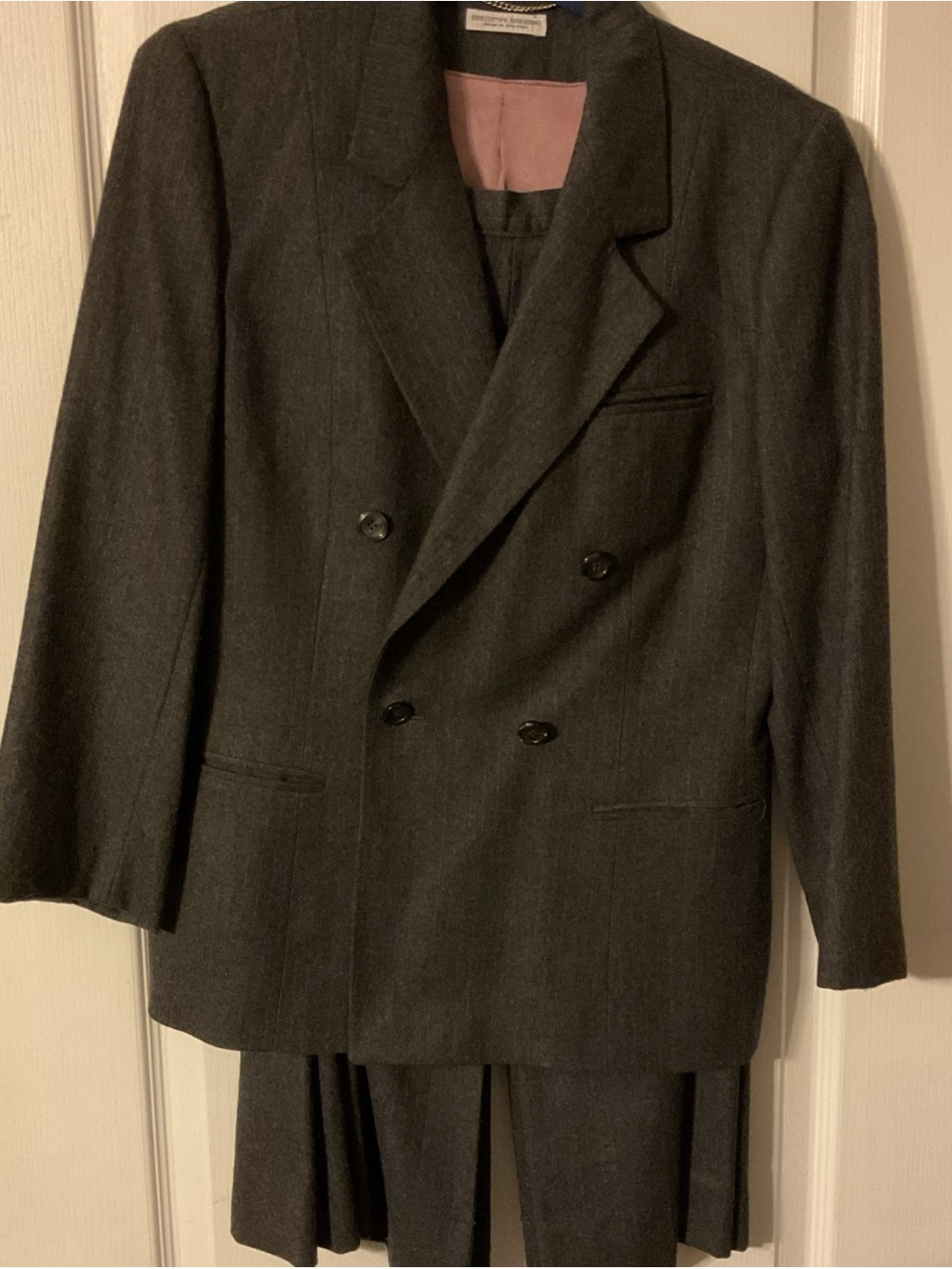 Women’s Double-Breasted Pleated Skirt Suit - Dark Gray